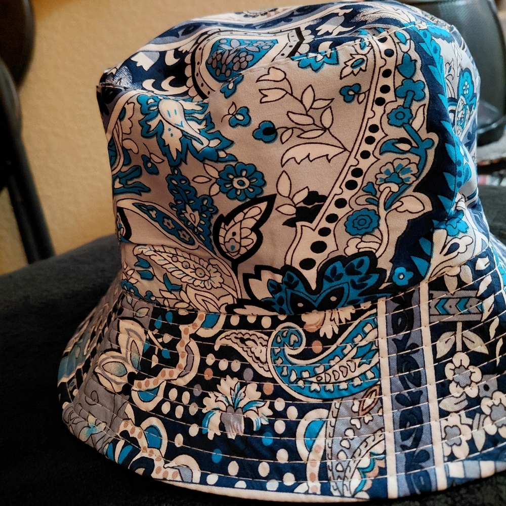 Patchwork Paisley Pattern Bucket Hat Unisex 22"-23" - Picture 4 of 5
